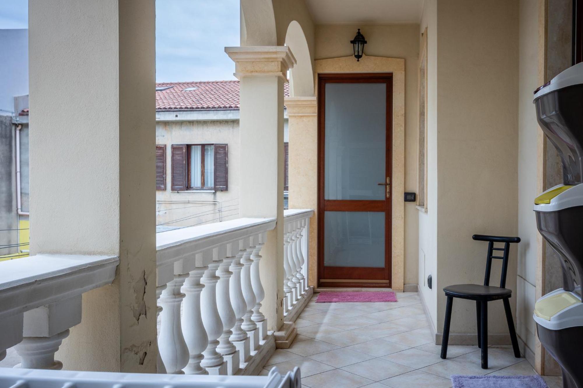 La Casa Di Tonina Apartment Quartu Sant'Elena Ngoại thất bức ảnh